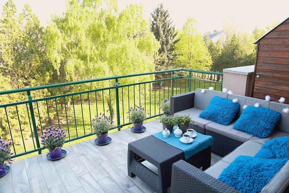 Monarchia Apartman Sunny Mosonmagyarovar Exterior photo